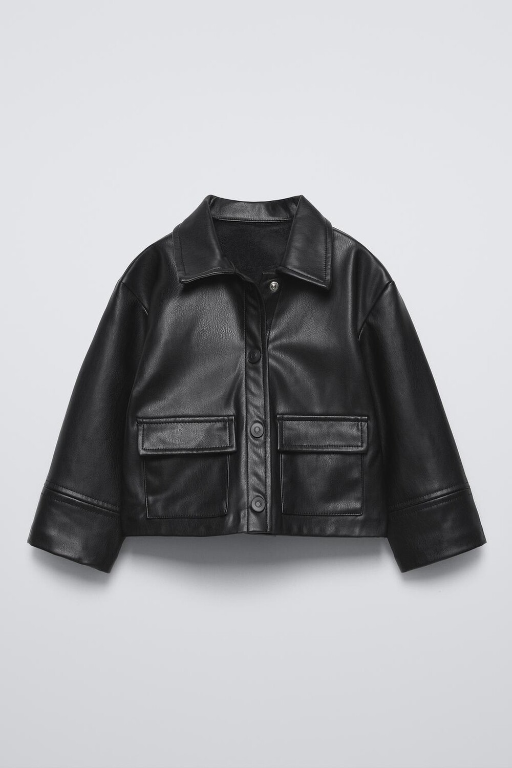 

Рубашка с эффектом кожи ZARA, черный