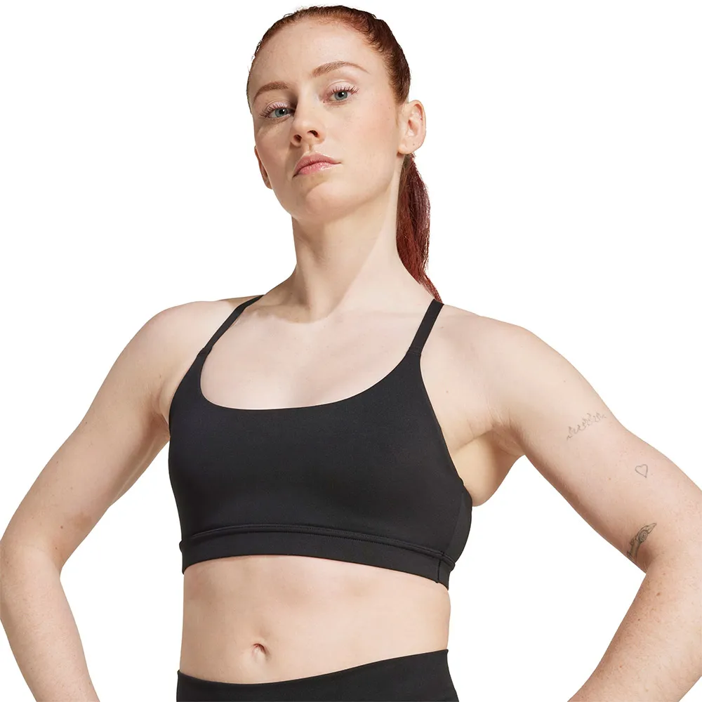

Спортивный бюстгальтер adidas All Me Low Impact Sports Bra, черный