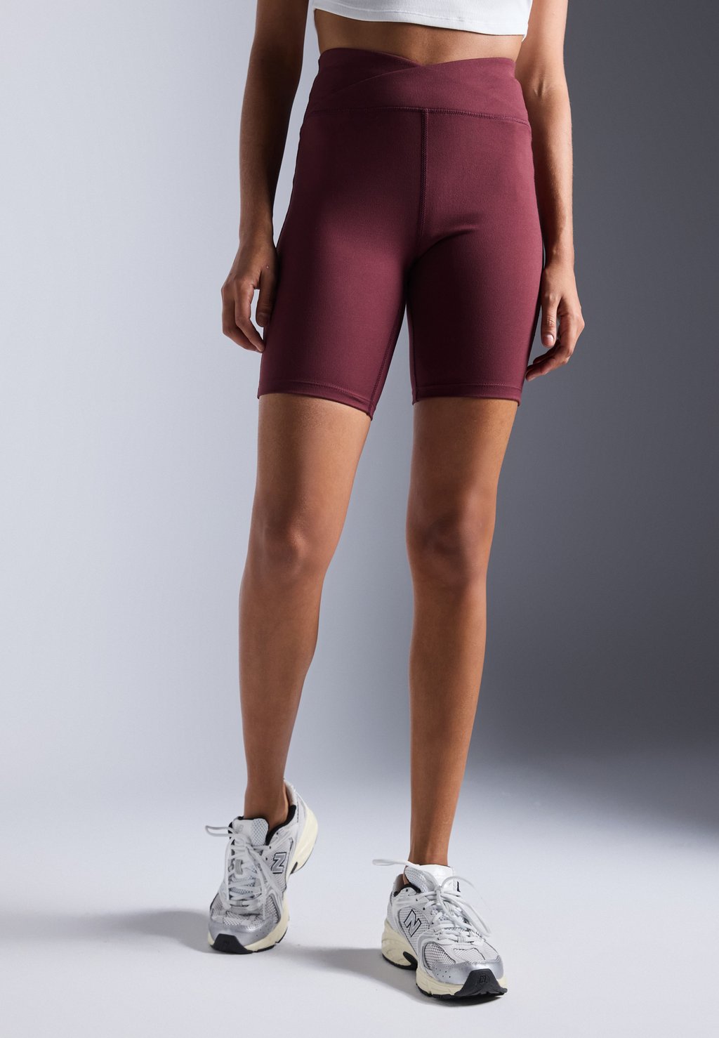 

Шорты Leggings - Trousers Even&Odd active, бургундия