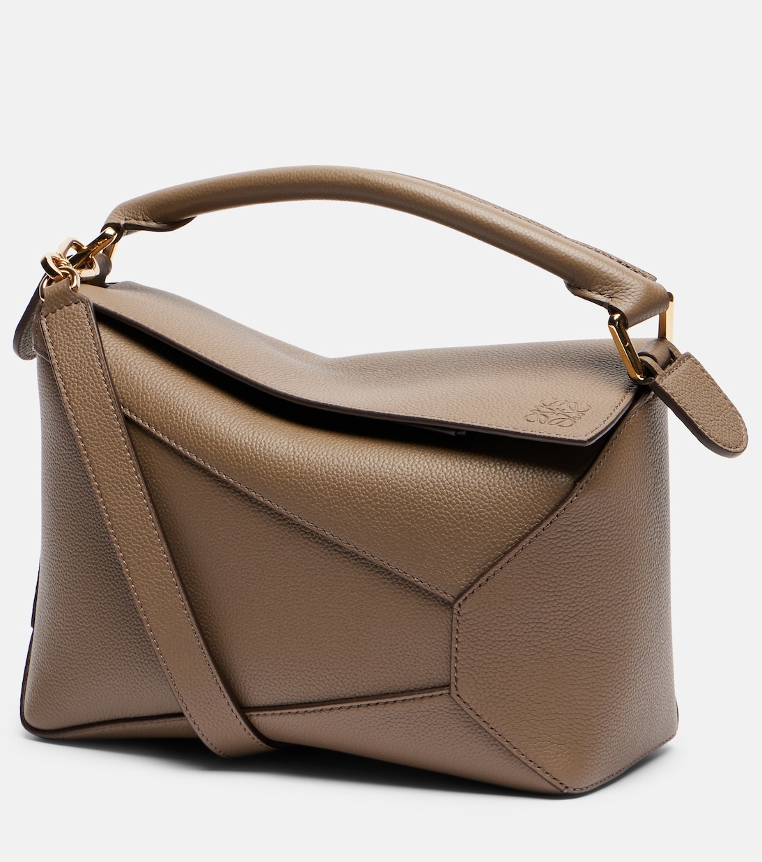 

Пазл Маленькая кожаная сумка-тоут Loewe, серо-коричневый