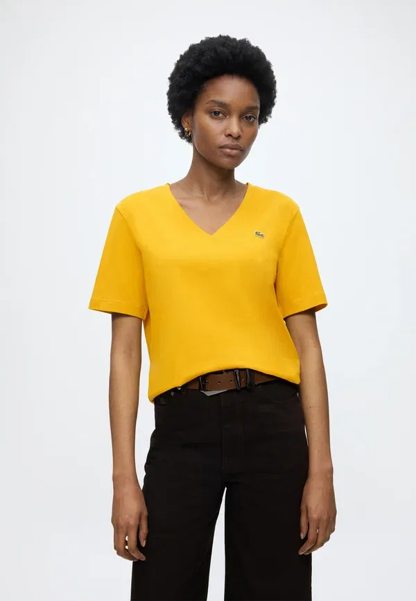 Футболка Lacoste Basic T-Shirt, желтая — фото 4