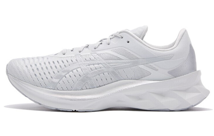 

Мужские кроссовки Asics Novablast