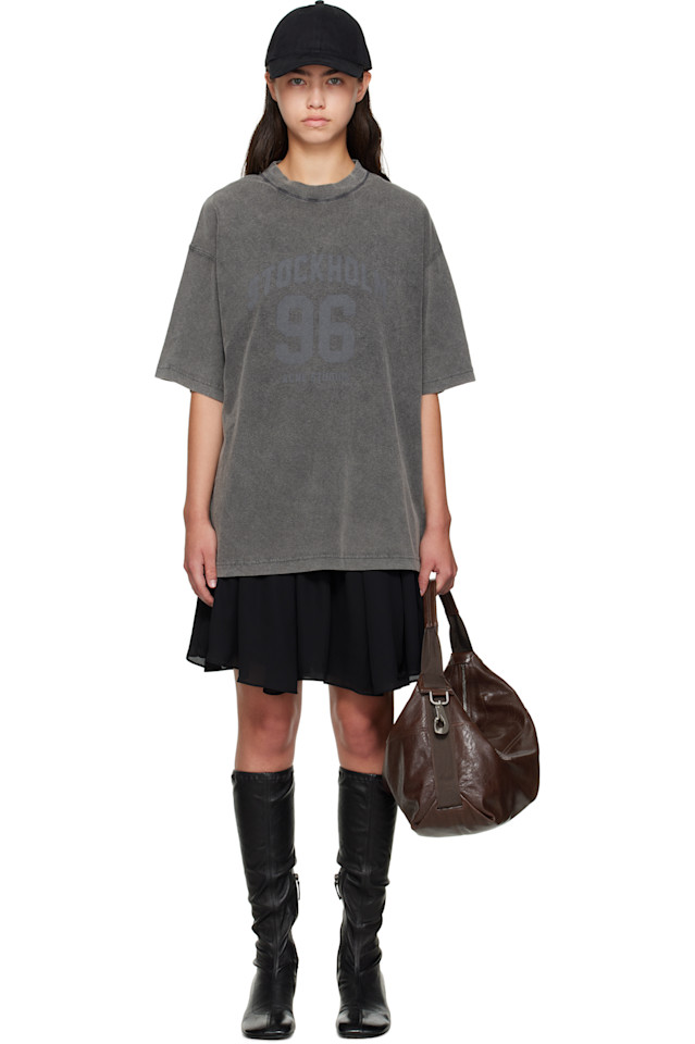 

Acne Studios Мини-Платье-Футболка серо-черного цвета