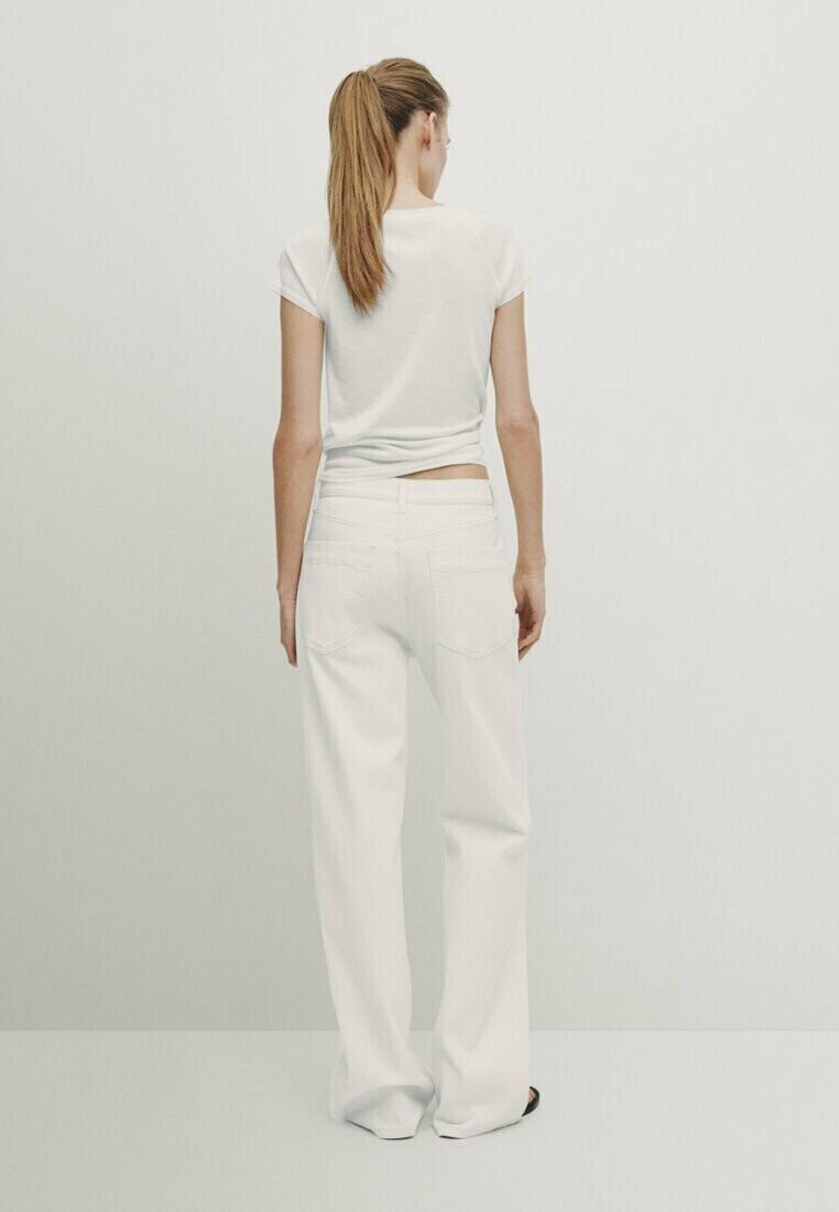 

Джинсы прямого кроя Massimo Dutti, белые