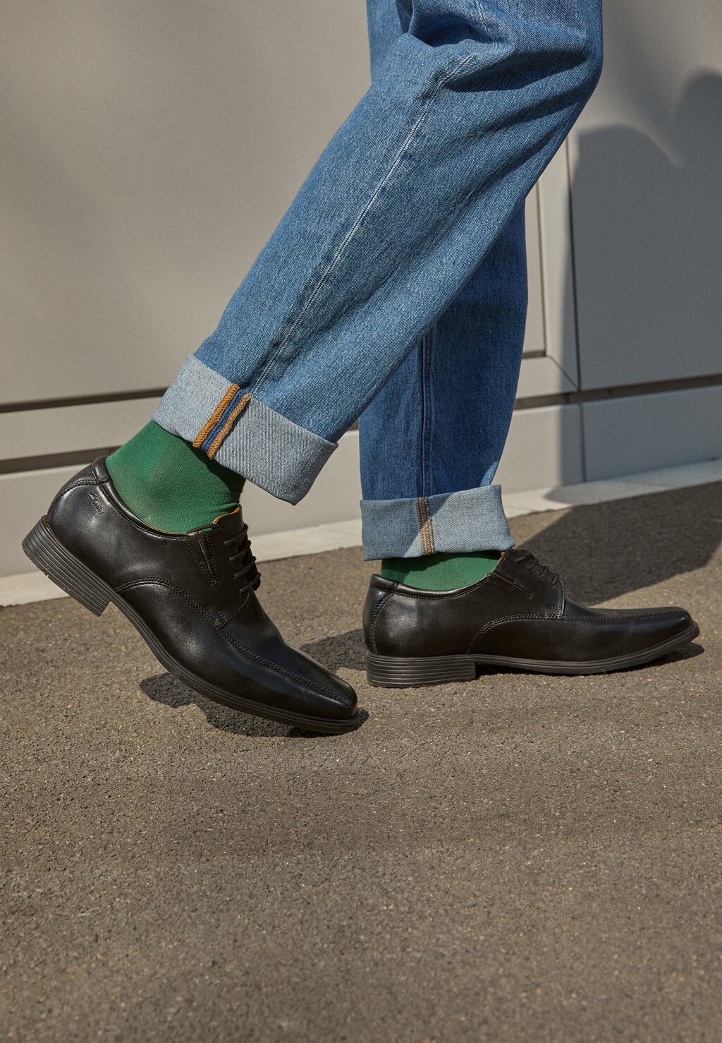 Элегантные туфли на шнуровке Tilden Clarks, черный — фото 2