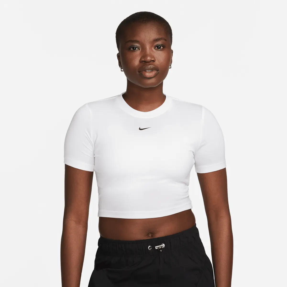 

Футболка Nike Sportswear Essential Slim Crop Tee, белый/белый