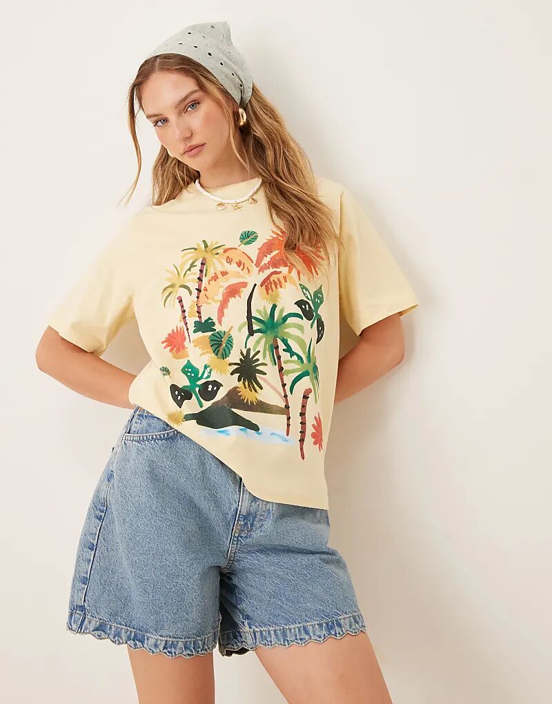 

Футболка свободного кроя ASOS DESIGN с изображением пальмы в пастельно-молочном цвете
