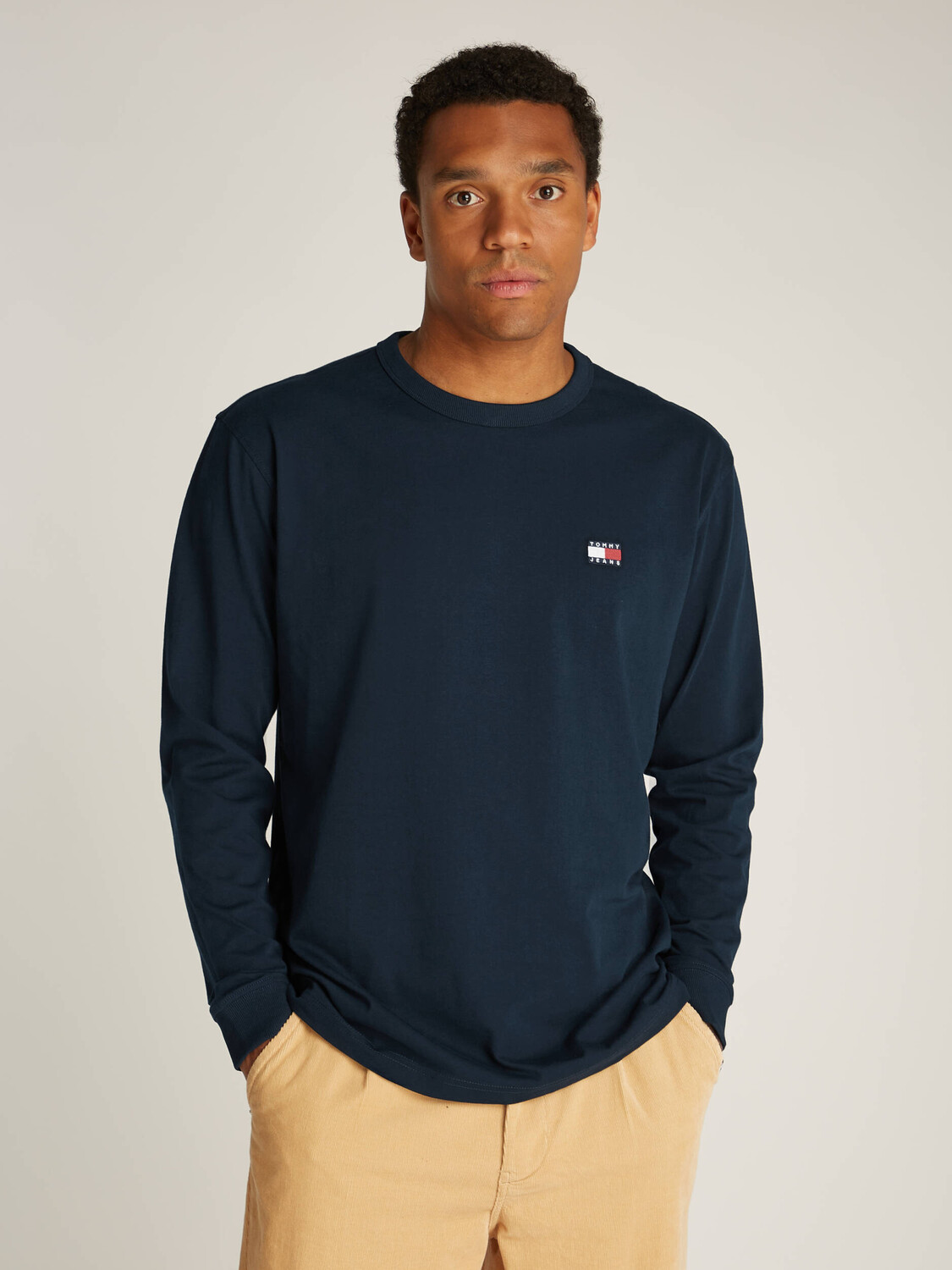 

Лонгслив Tommy Jeans Regular Fit, темно-синий
