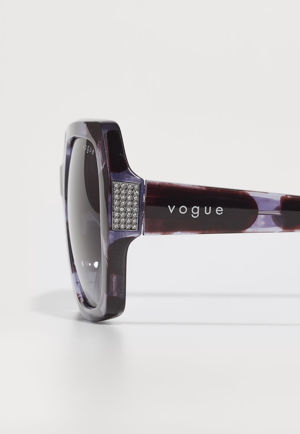 

Солнцезащитные очки VOGUE Eyewear, фиолетовый