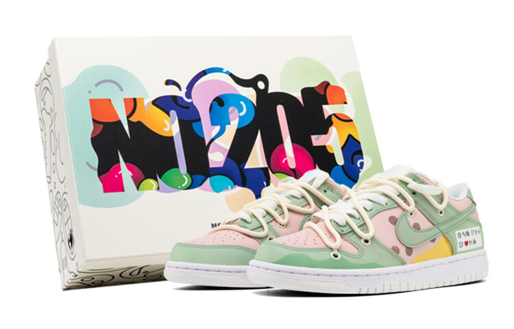 

Кроссовки для скейтбординга Dunk женские с низким верхом цвета матча Nike