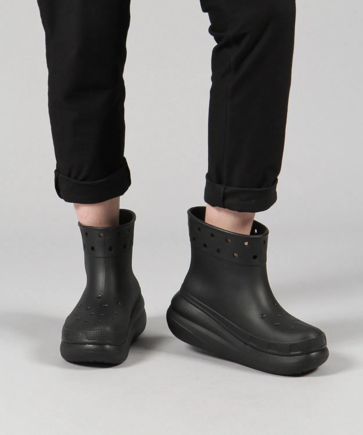 Ботинки Crocs Crush Boot мужские, хаки — фото 2
