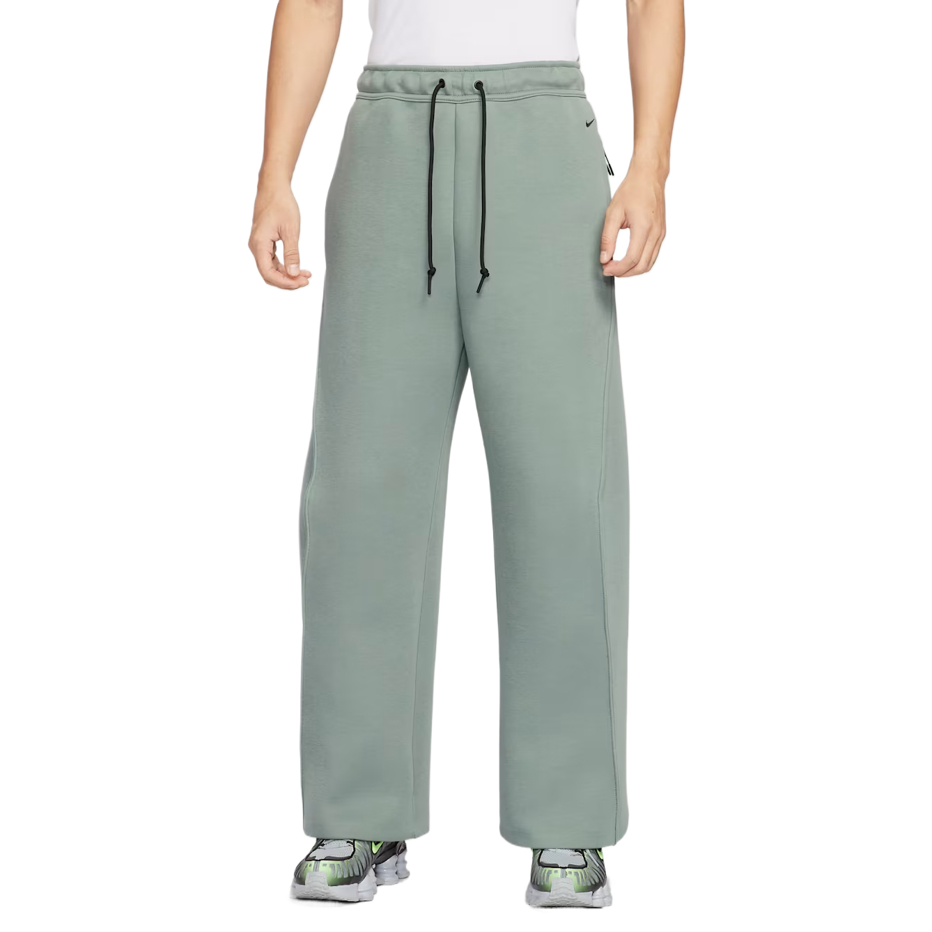 

Nike Повседневные брюки мужские Clay Green/Black