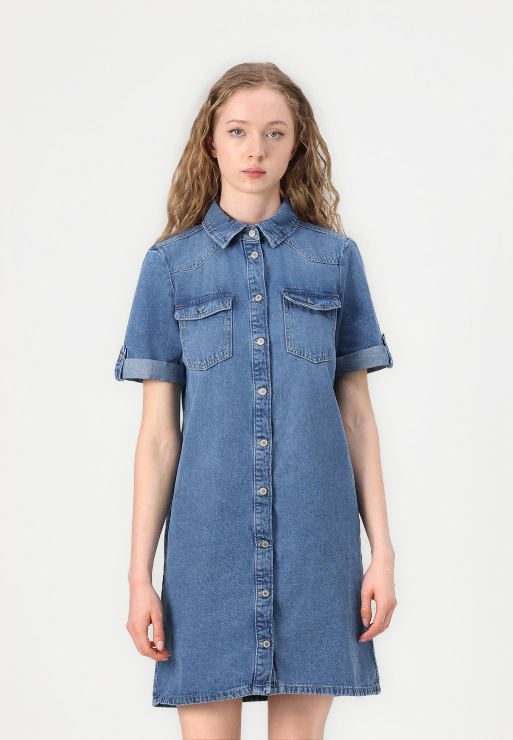 

Джинсовое платье ONLLISA DRESS ONLY, цвет Medium Blue Denim
