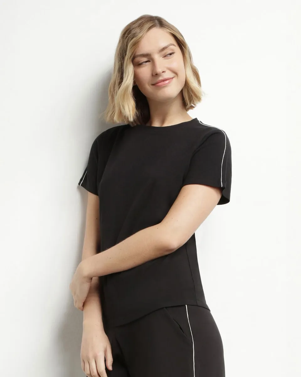 

Женская спортивная футболка с терморегуляцией Dim, черный