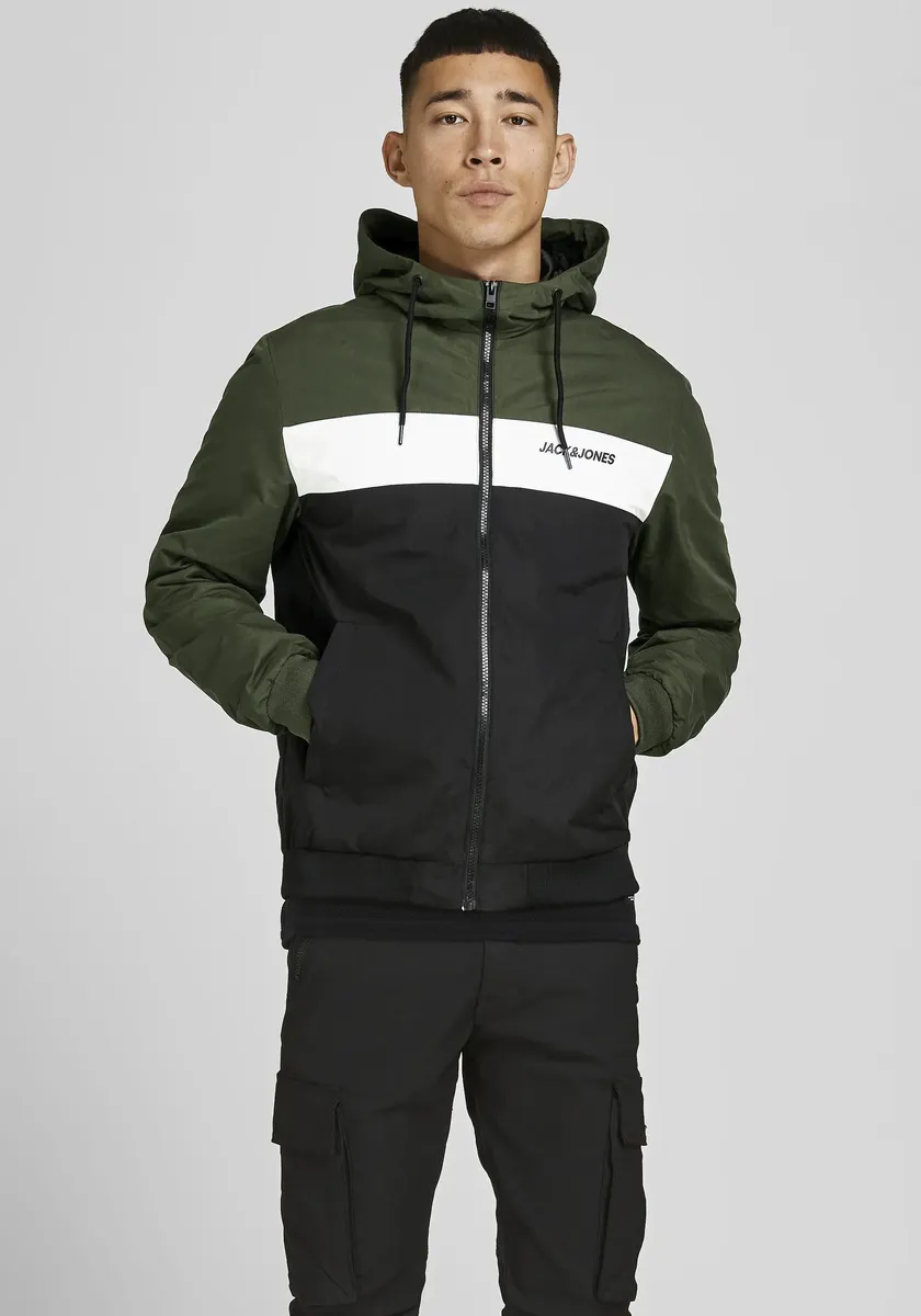 

Ветровка Jack & Jones "RUSH BLOCKING HOOD BOMBER", с капюшоном, зеленый