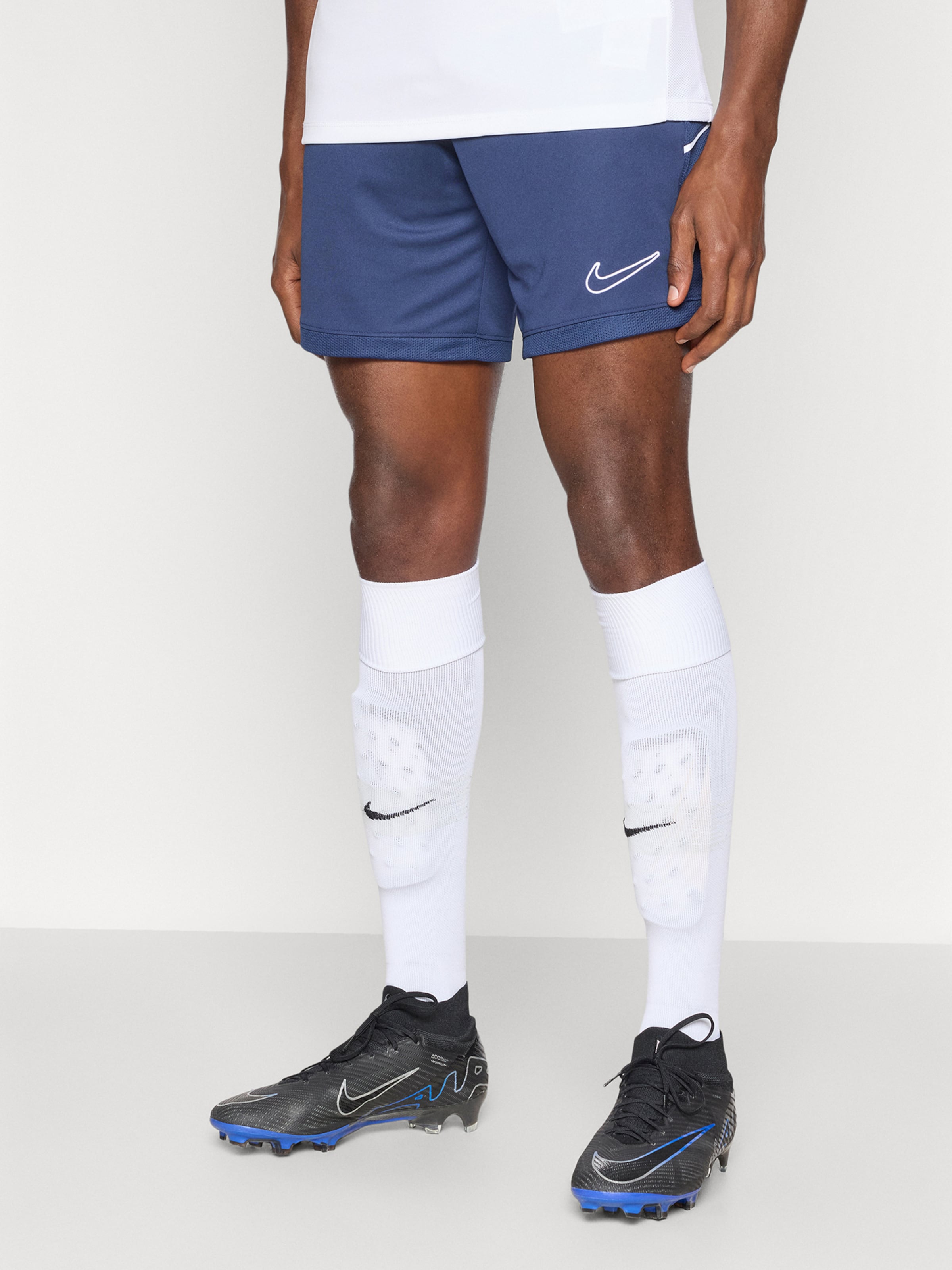 NIKE Шорты для тренировок Regular 'ACD25' в цвете Navy — фото 3