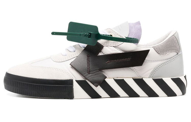 

Кроссовки OFF-WHITE, белый/черный