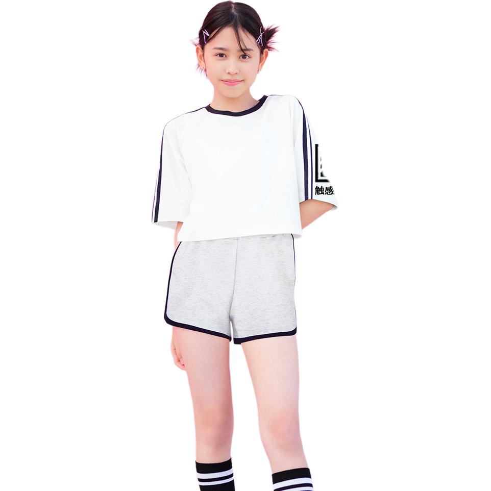 

Женские Детская футболка Quick Dry UNIQLO, слоновая кость