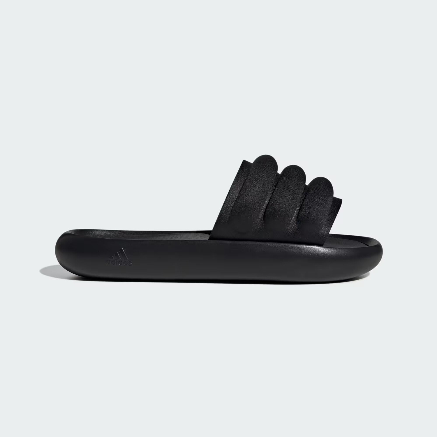 

Шлепанцы Adilette Zplaash Adidas, цвет Core Black/Core Black/Core Black