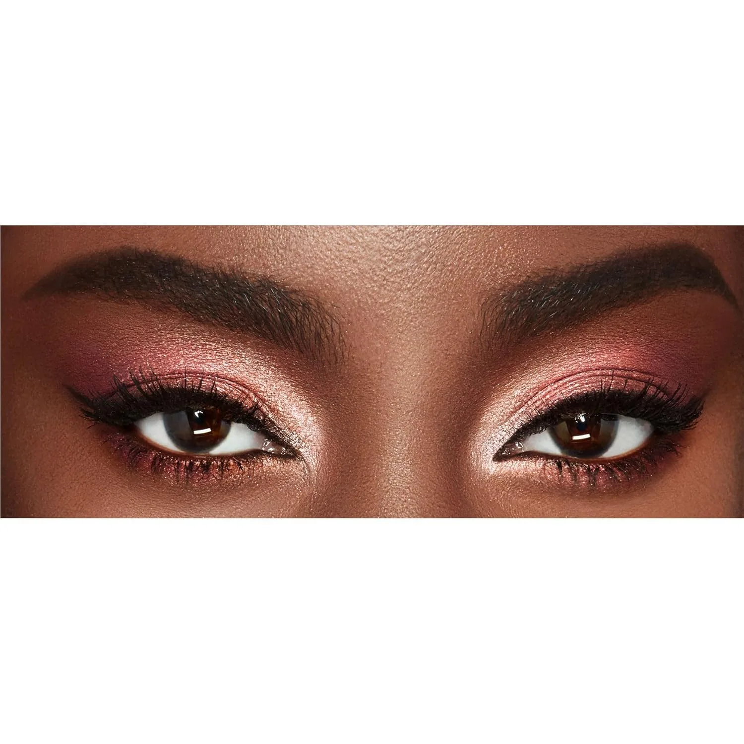 Charlotte Tilbury Pillow Talk Luxury Palette тени для век - шиммер, металлик и сатиновый мат с богатой пудровой текстурой, 4 гармоничных оттенка, Palette Of Pops - Pillow Talk: shimmering nude-pink, vivid rose and peachy bronze shades — фото 4