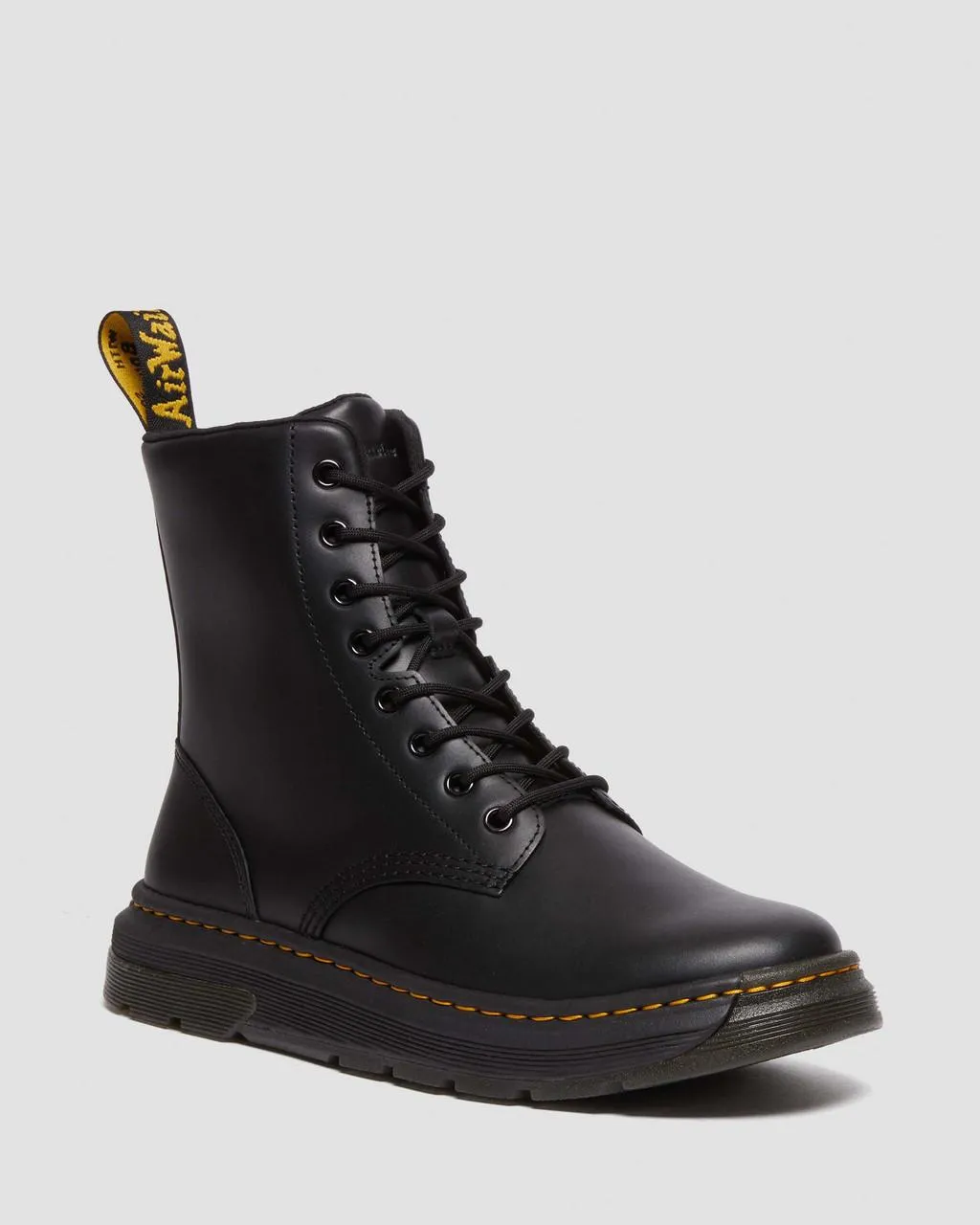 

Классические кожаные повседневные ботинки Dr. Martens Crewson, черный