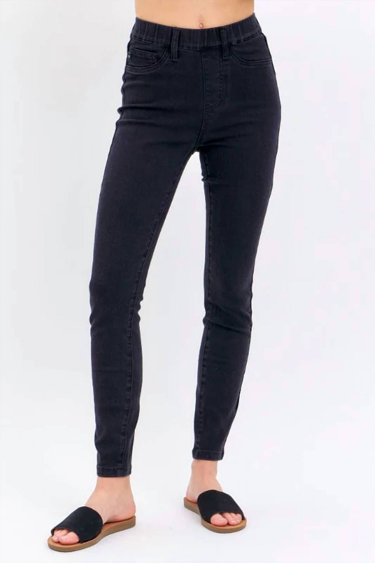 

Джинсы Harmony Pull On Shield Skinny черного цвета Judy Blue