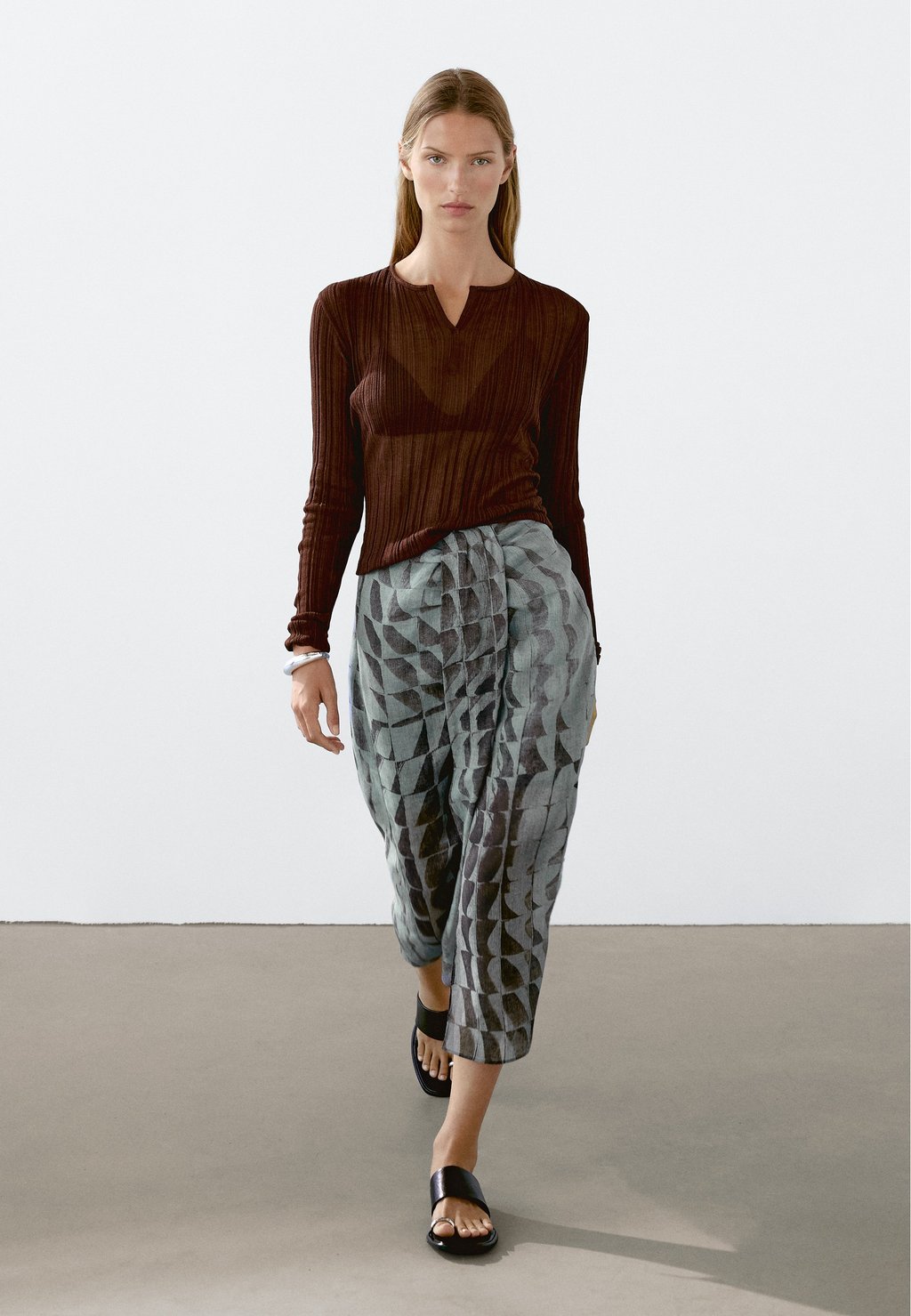 

Юбка А-силуэта PRINTED MIDI WITH GATHERED DETAIL Massimo Dutti, синий