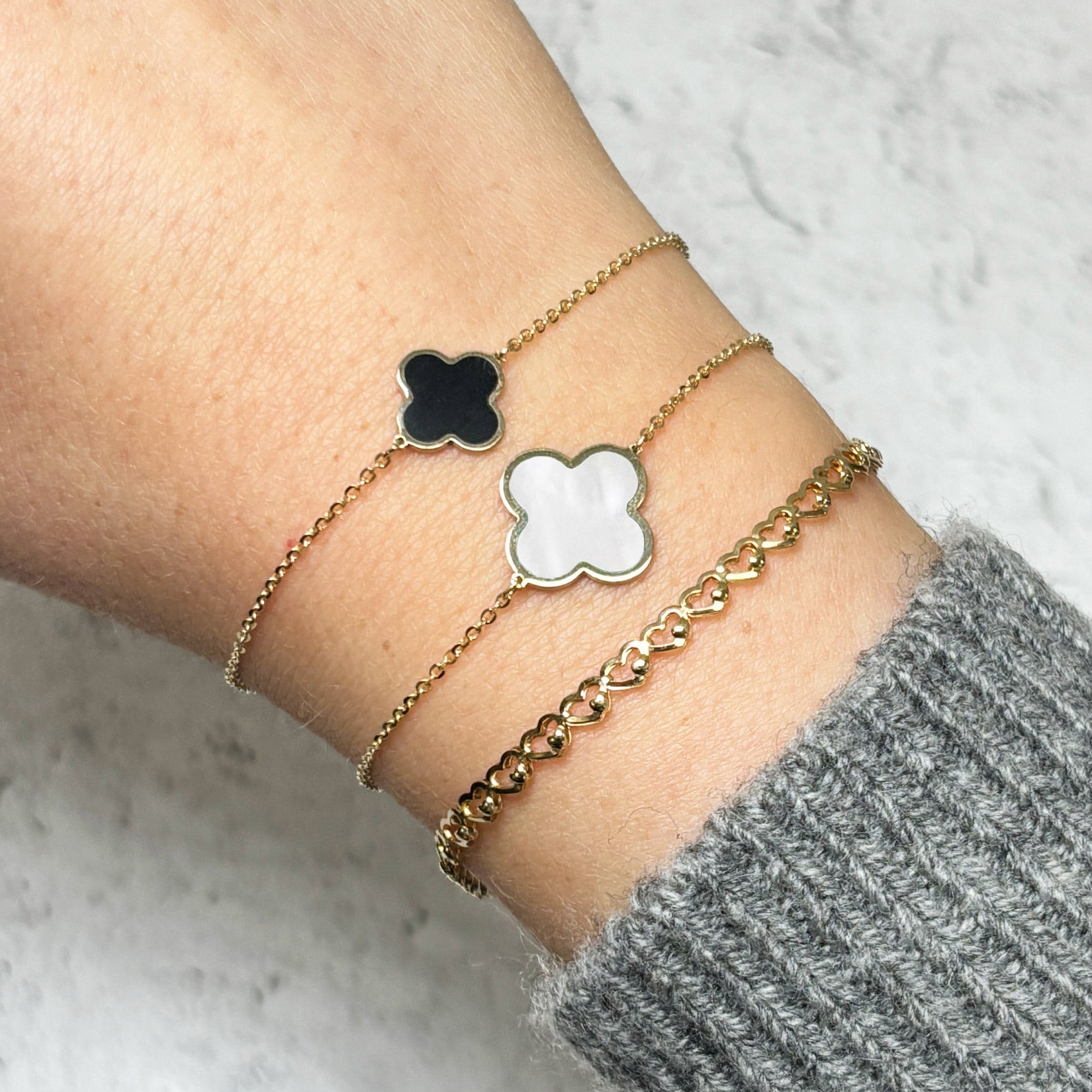 

Большой перламутровый браслет с одним клевером The Lovery, Mother Of Pearl