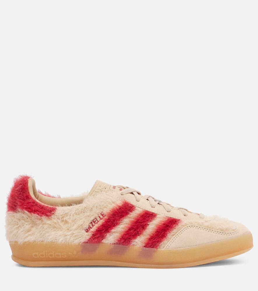 Газель Кроссовки с отделкой из замши Indoor Adidas, Magic Beige/Team Victory Red — фото 4