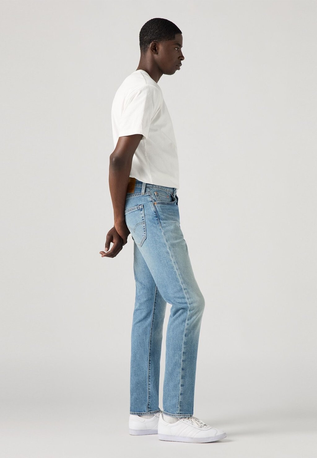 Джинсы зауженного кроя SLIM TAPER Levi's®, светло-голубой деним — фото 3