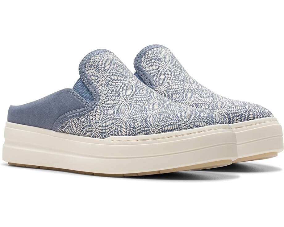 

Лоферы Clarks Audreigh Cove, цвет Blue Textile