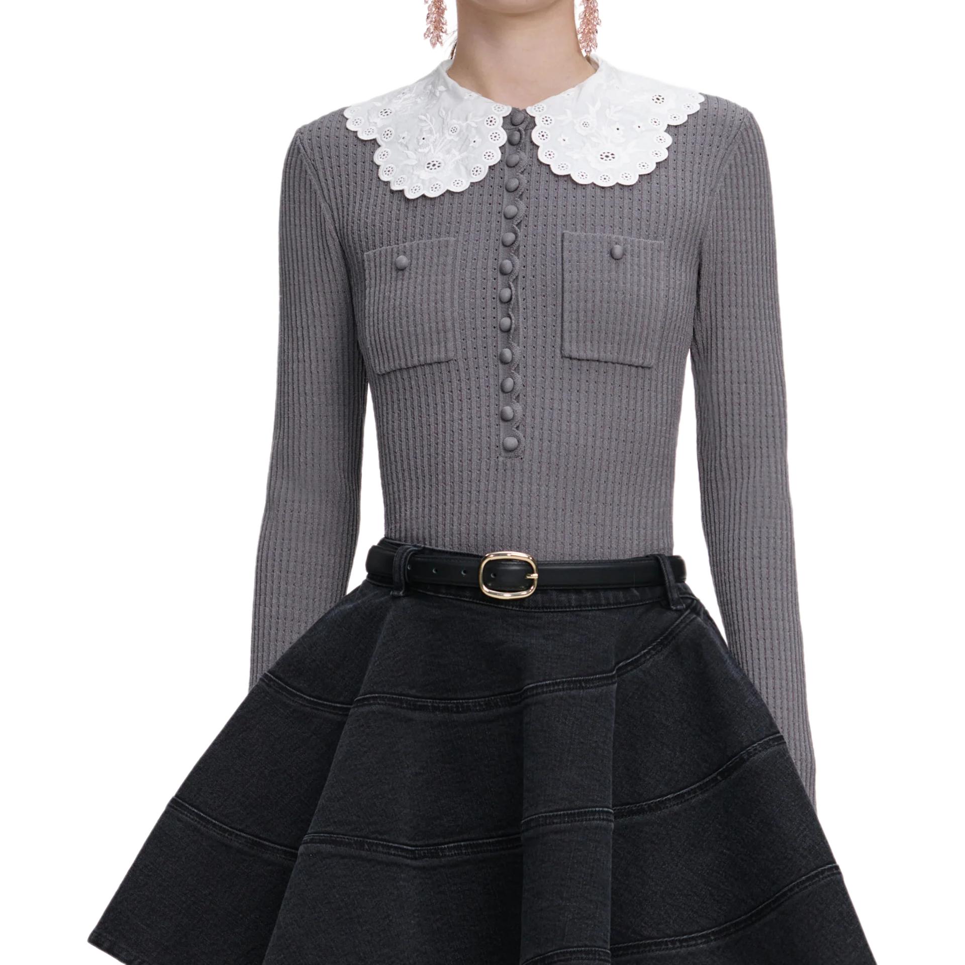 

Топ с контрастным воротником Self-portrait, серый