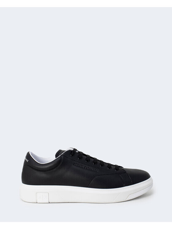 

Кроссовки Armani Exchange, черный