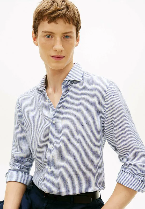 Рубашка в стиле «стайл кэжуал» Tommy Hilfiger, Carbon Navy Ecru — фото 4