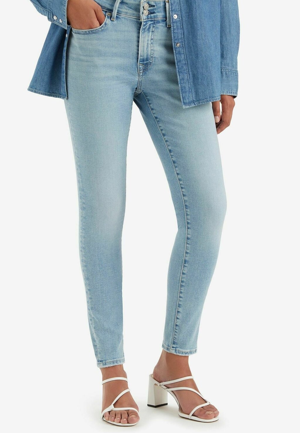 

Джинсы узкого кроя 711 Double Button Levi's, цвет moments like this