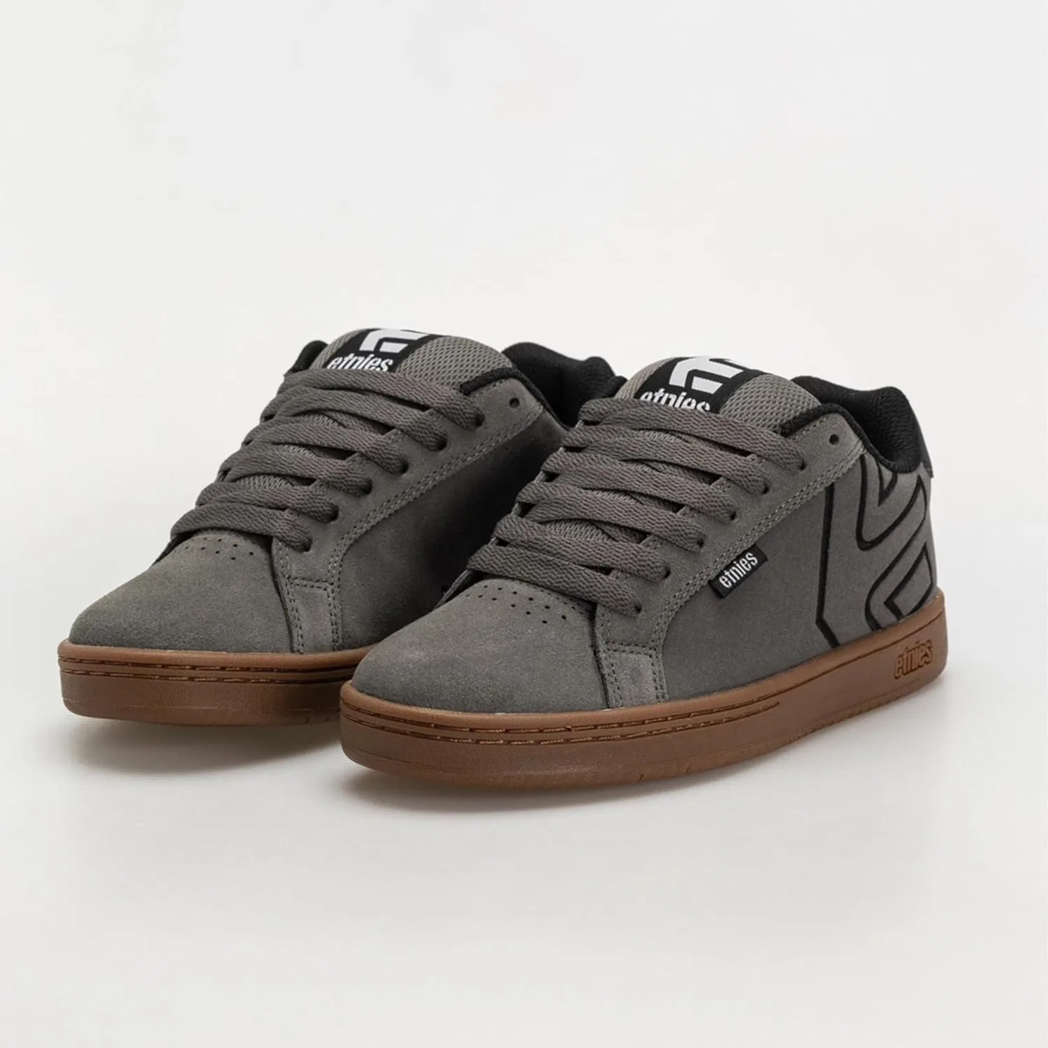 Etnies Fader - Klassischer Skate-Heritage-Stil mit Trendigem Puffy Look, универсальная чашка, двойная подошва Passform, Alltags-кроссовки 2025, Carbon — фото 3