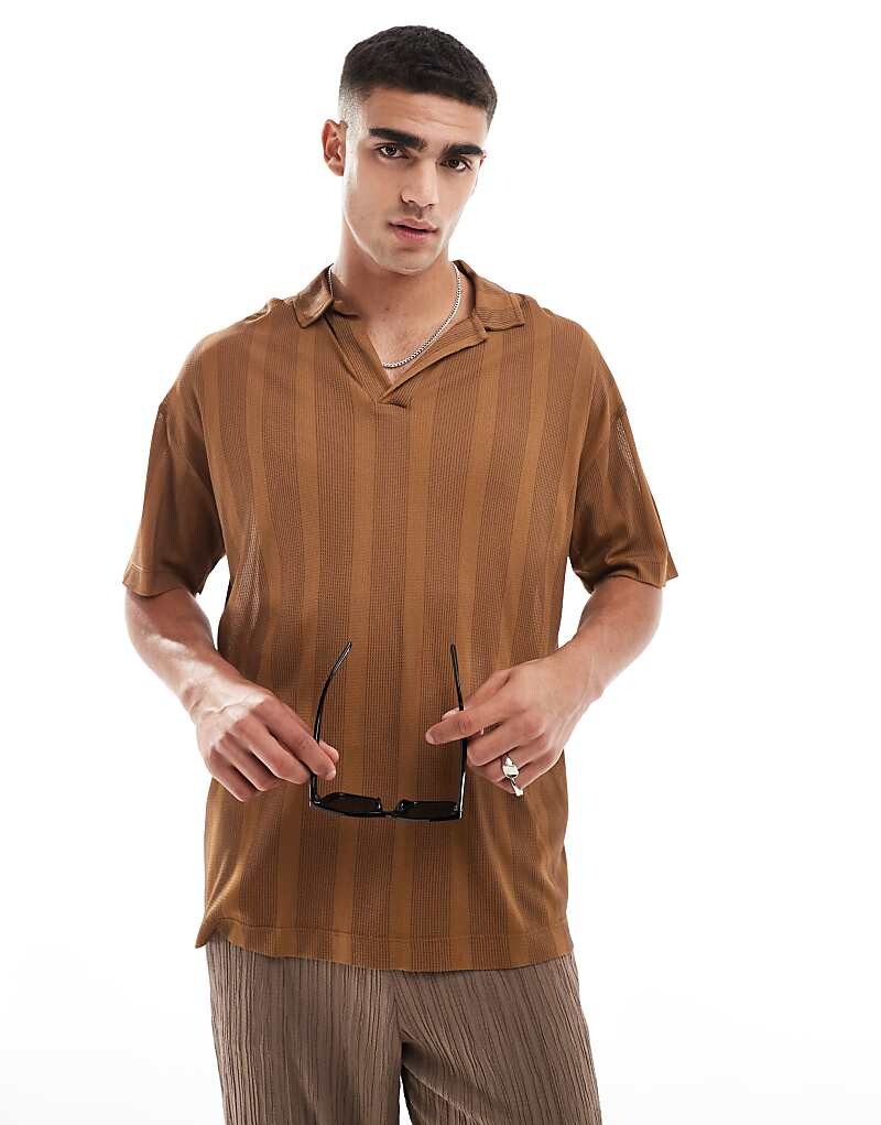 

ASOS DESIGN Коричневая фактурная рубашка-поло оверсайз с кубинским воротником