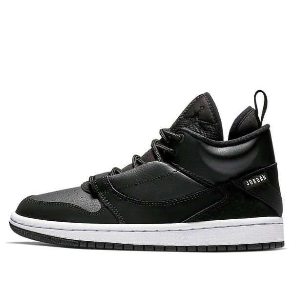 

Кроссовки постепенно исчезают Air Jordan, черный