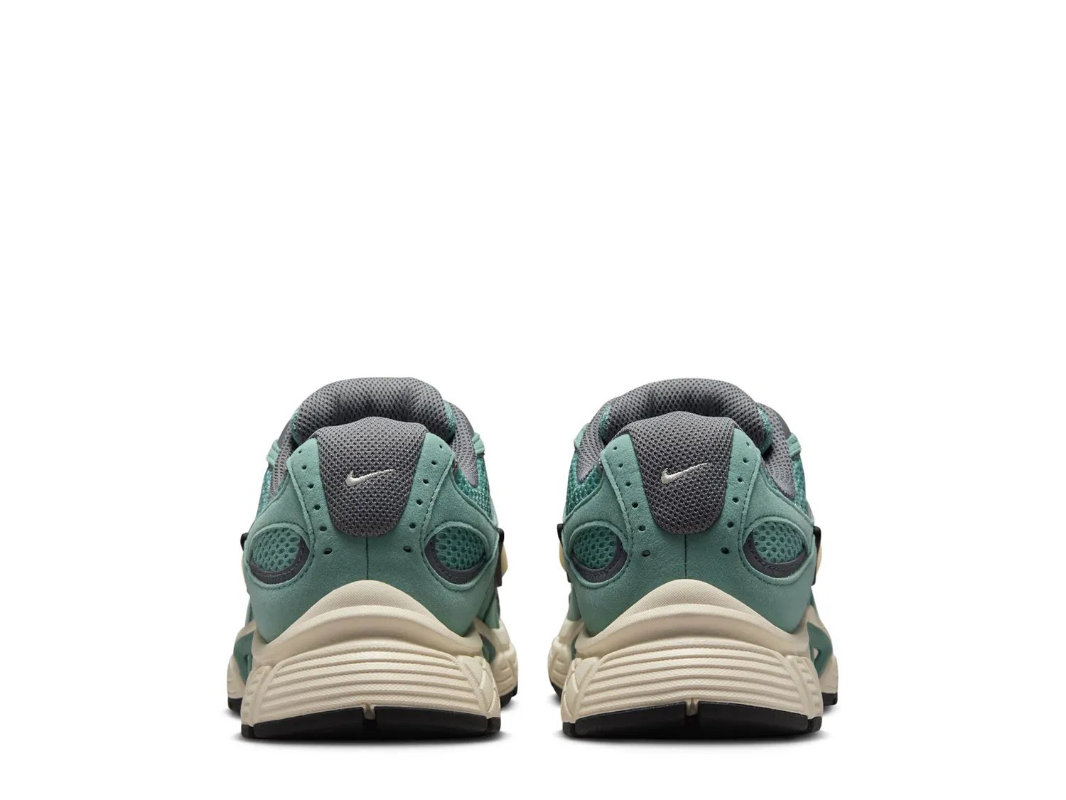 Кроссовки Nike V5 RNR Sneaker - Women's, светло-зеленый — фото 2