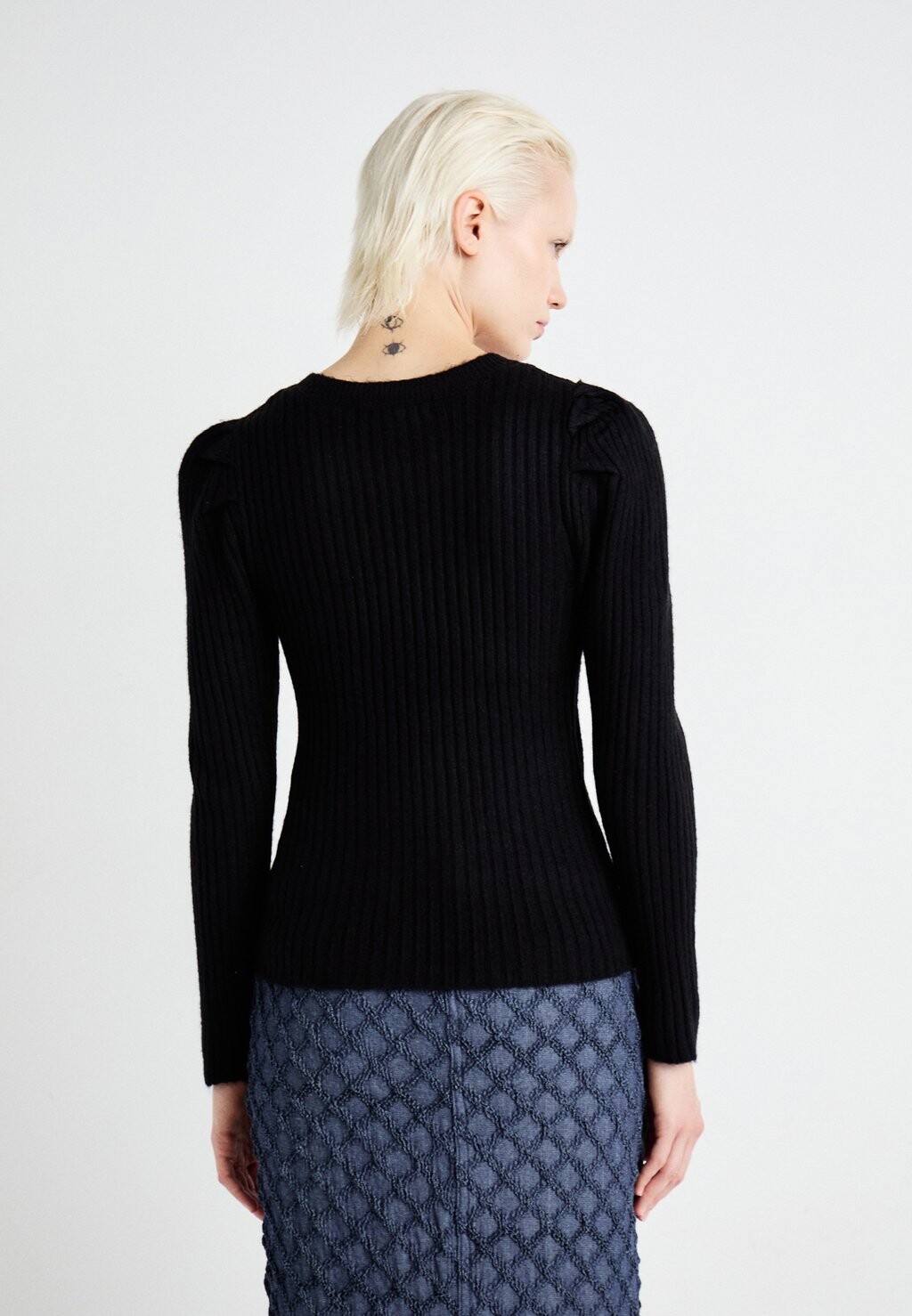 

Джемпер VMKIM UNECK Vero Moda, черный
