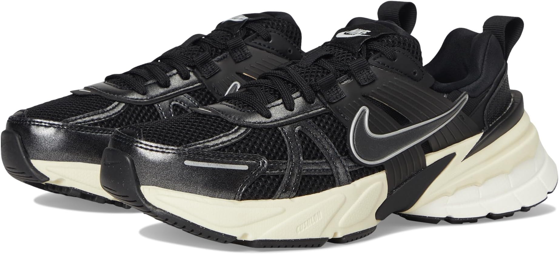 Кроссовки Nike Women's V2K Run, Black/Black/Metallic Silver/Muslin