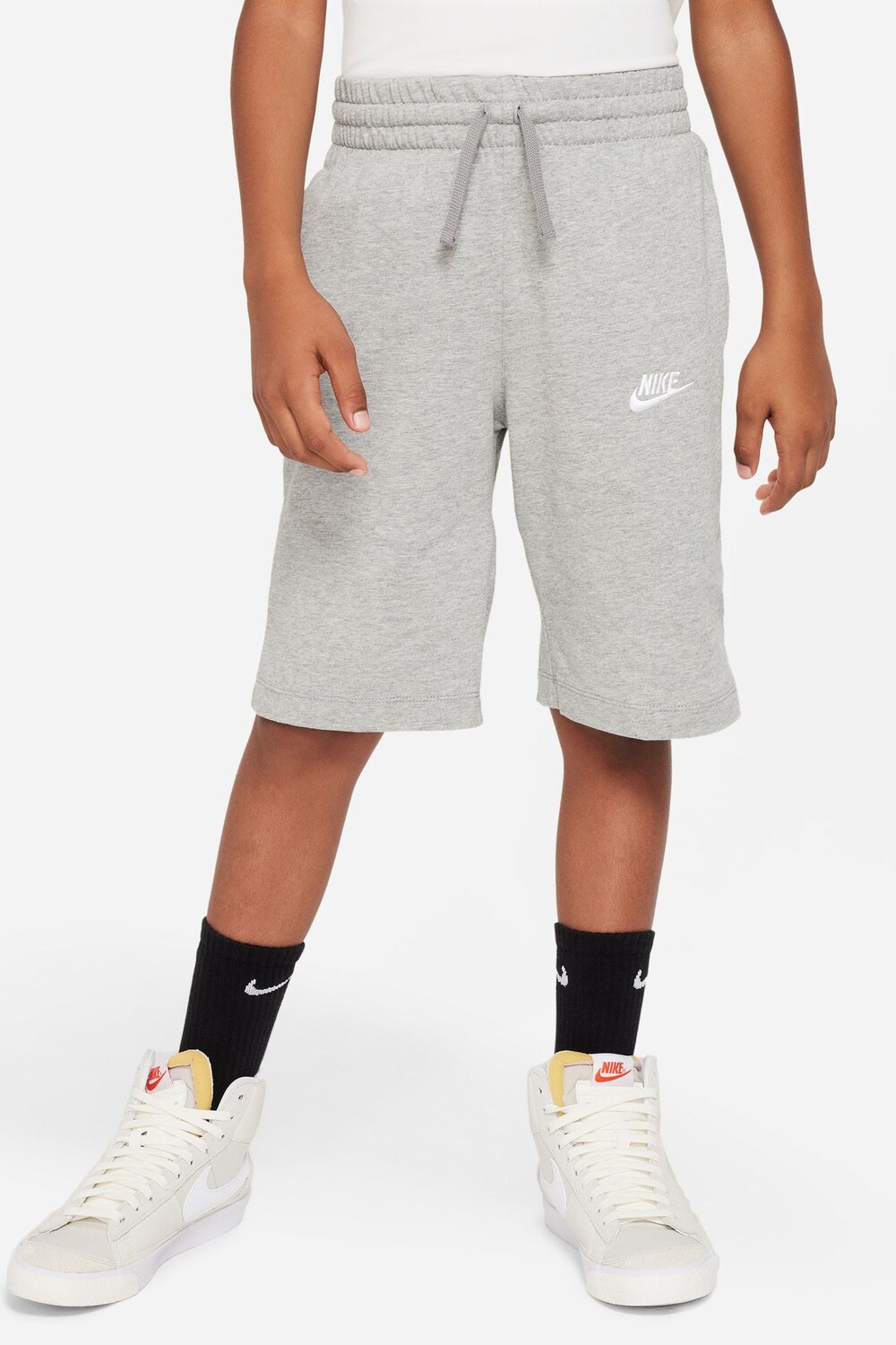 

Спортивные шорты Nike, серый