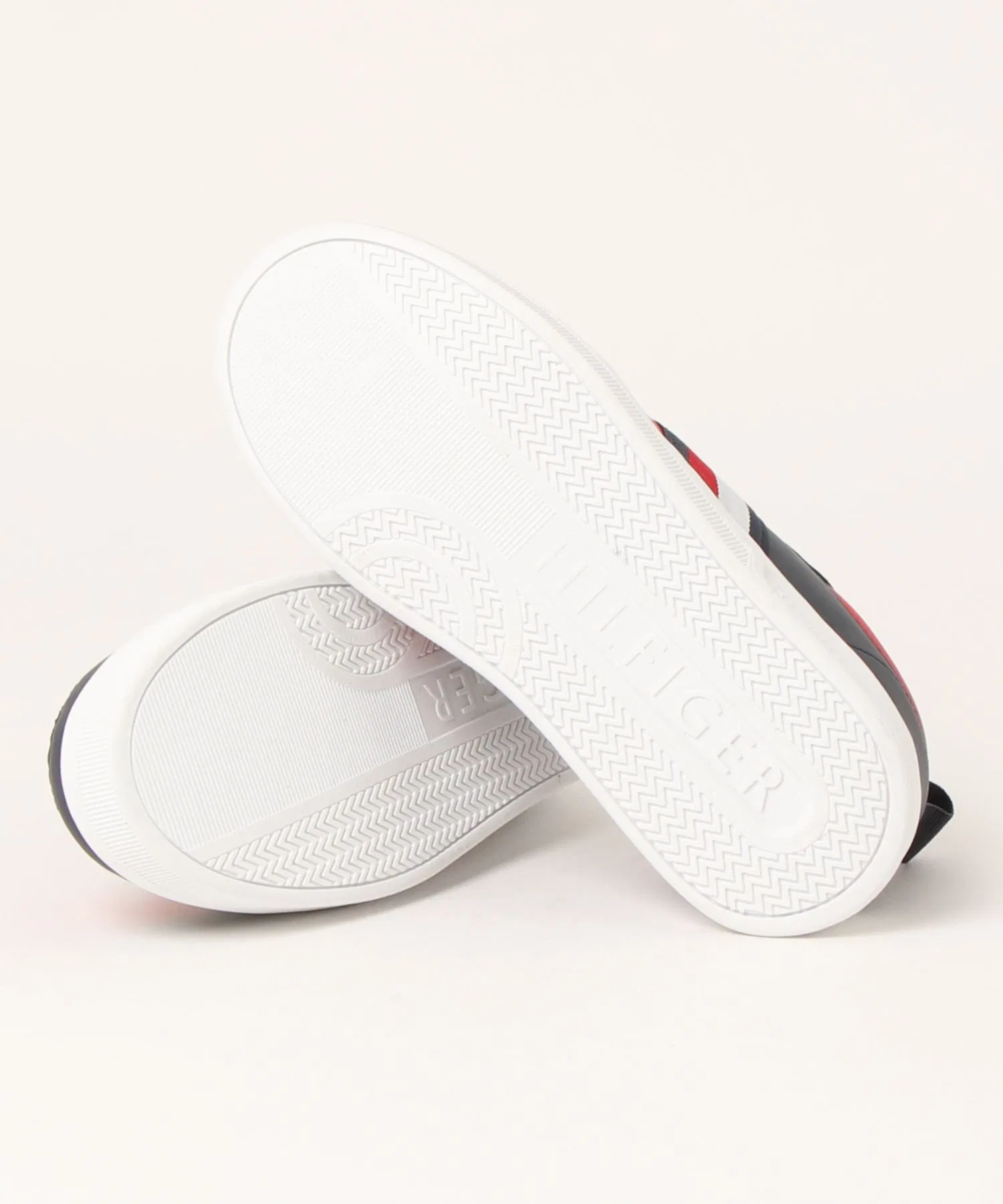 Детские кроссовки TOMMY HILFIGER Cayman 2.0 — фото 3