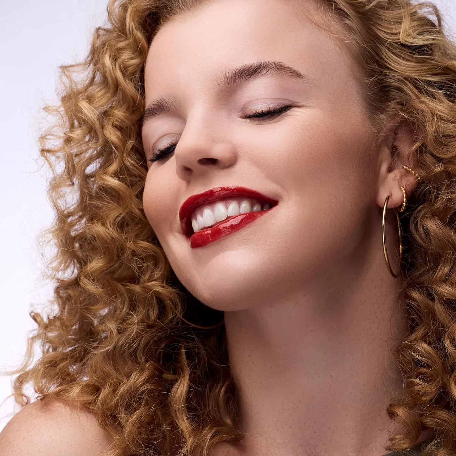 Тинт для губ «Glass Like Dewy Lip Tint» от Catrice Catrice, 060 The Happy Choice — фото 4