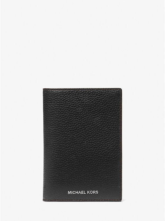 

Кошелек для паспорта из шагреневой кожи Michael Kors, черный