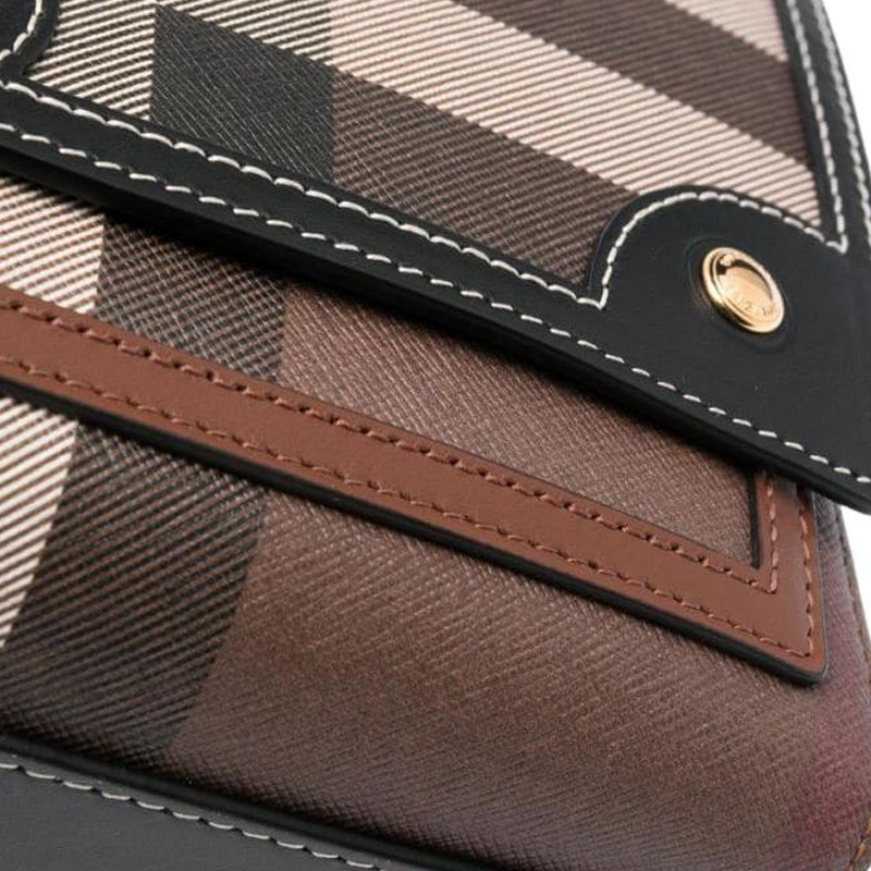 Женская поясная сумка Burberry из полиуретана, цвет шоколад — фото 4