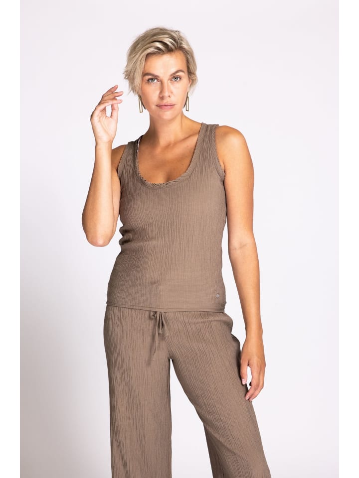 

Футболка ZHRILL, оливковый