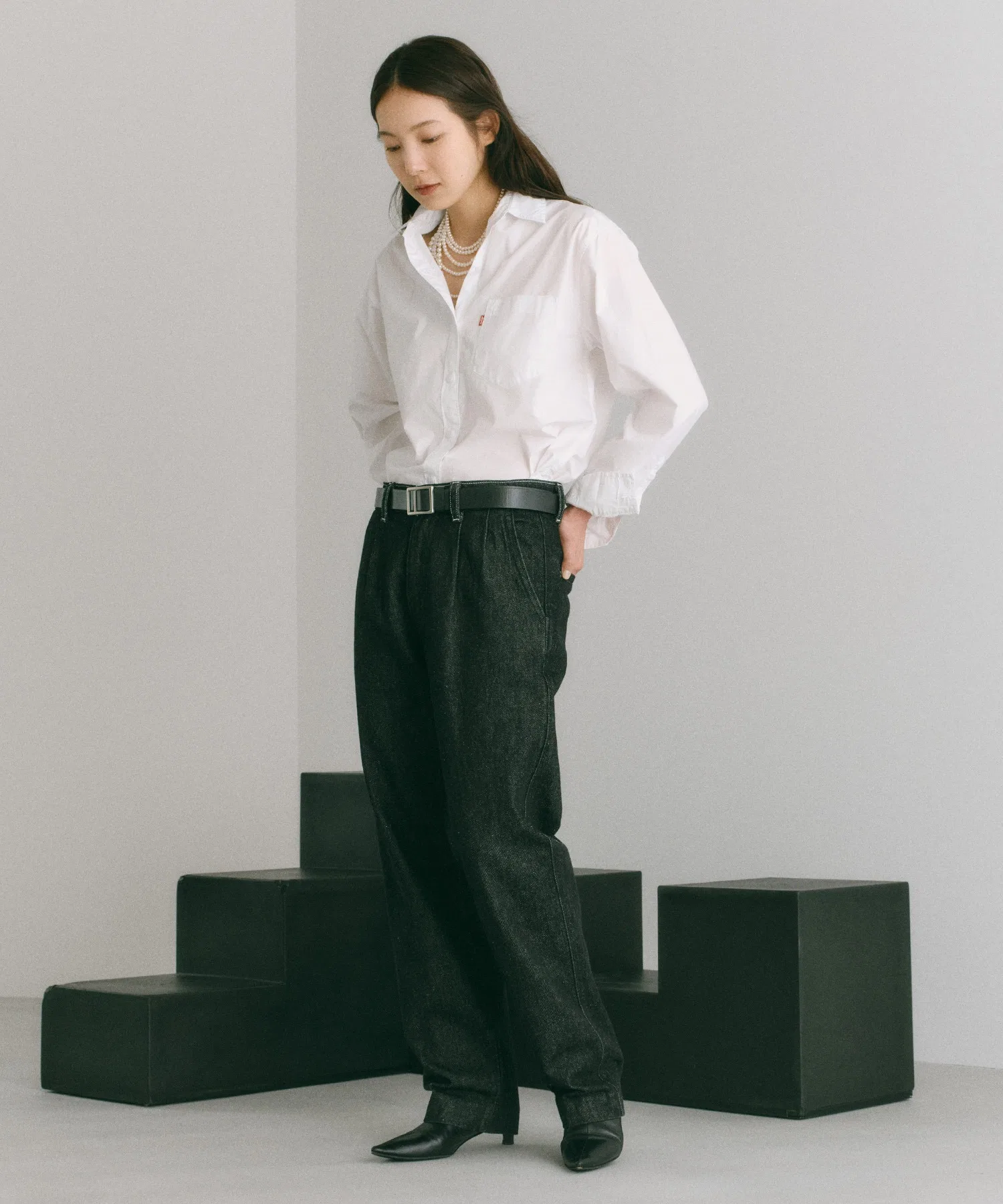 Женская хлопковая рубашка Levi's Regular белая — фото 3