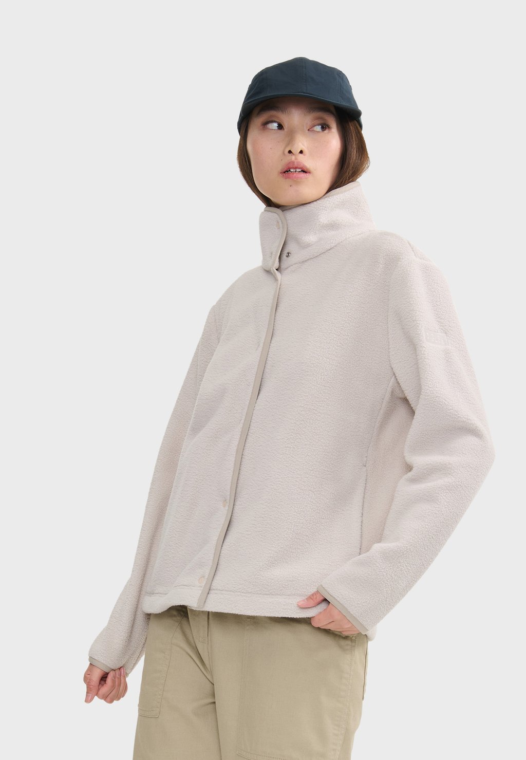 

Флисовая куртка Aigle, бежевый