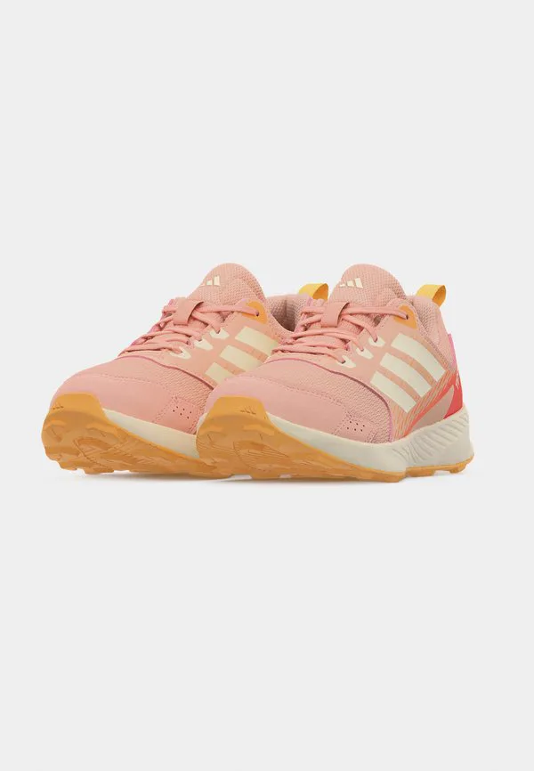 Походные ботинки tracefinder унисекс Adidas Terrex, Blush Pink/Off White/Ice Tangerine — фото 3